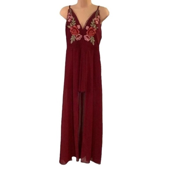 Maxi dress long in the back shorts in the front red side S - Picture 1 of 5
